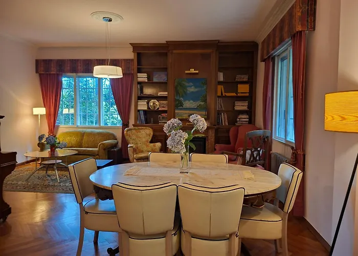 Oasis Ponte San Lazaro サンティアゴ・デ・コンポステーラ