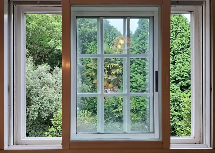 Oasis Ponte San Lazaro サンティアゴ・デ・コンポステーラ